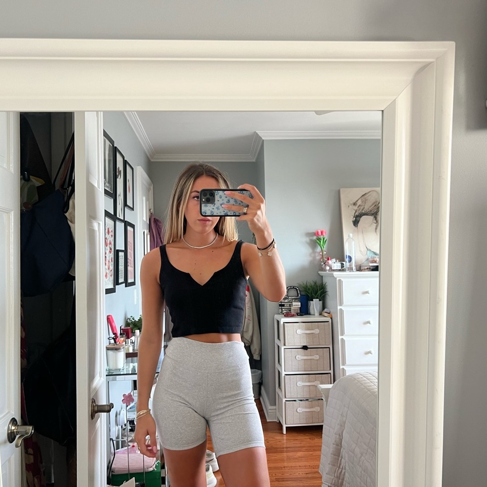Brandy Melville tank